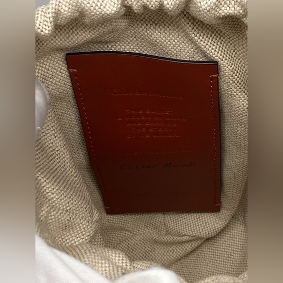 Chloe Beige Small Horse Medal Basket Bag - Picture 12 of 15